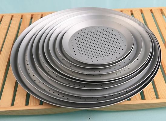 Tray Round Hard Anodised de cozimento de alumínio perfurado 16 polegadas perfurou a bandeja da pizza