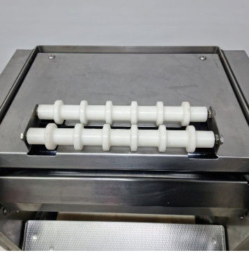 Máquina do moldador do Baguette de Rondo Dough Moulder Machine 0.3-10mm
